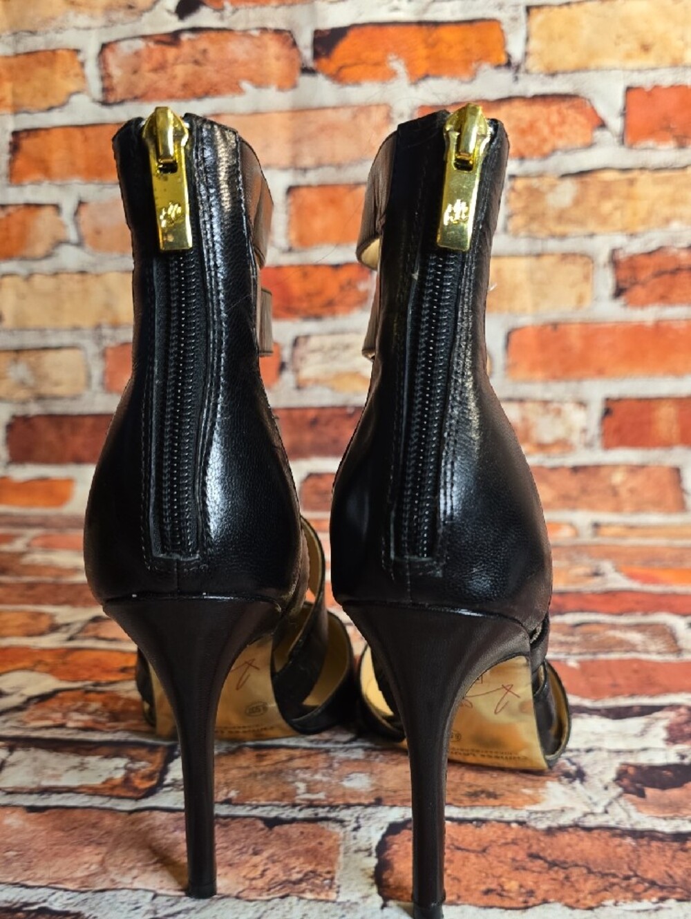 CHINESE LAUNDRY KRISTIN CAVALLARI Black Leather Sandals Heels Size 6.5 - Picture 3 of 7